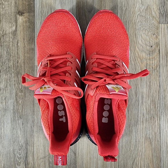 Adidas Ultra Boost Montreal Red White Men\'s Running Shoes‎ Size 9 FY3426 main image 5
